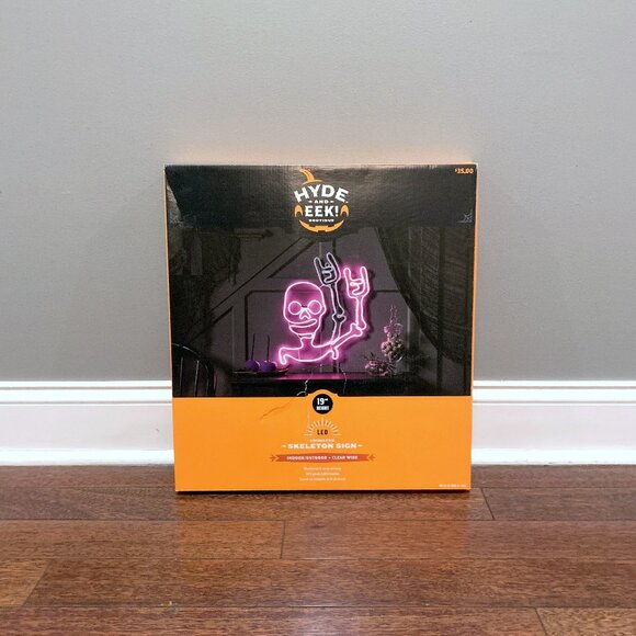 Target Hyde & Eek PINK Waving Skeleton Moving LED Light Faux Neon Halloween 2024 - Picture 1 of 4
